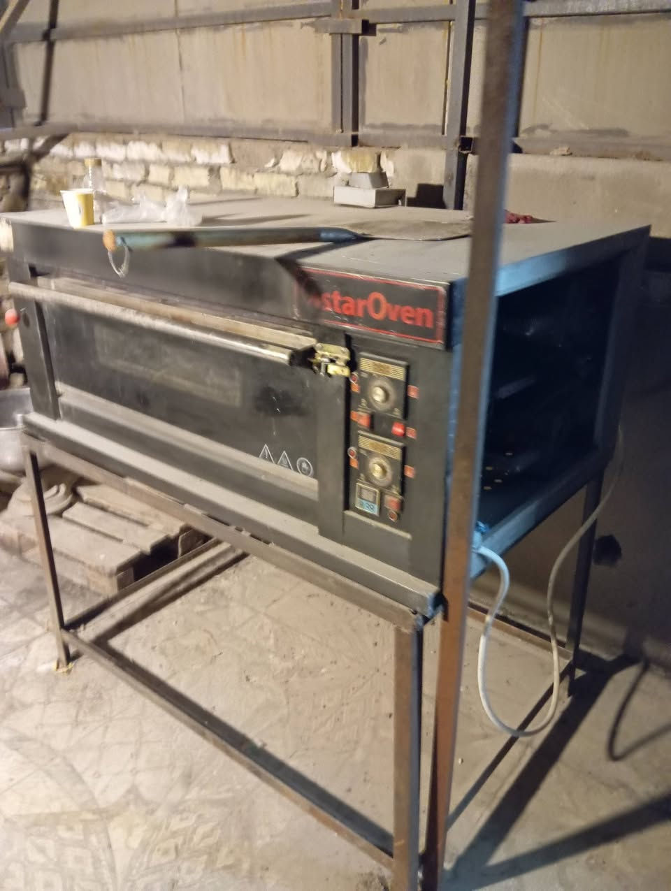 اغراض مطعم للبيع كربلاء طويريج ***********
