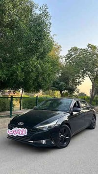 النترا 2022 مكلف بل نشر  هايبرد+بانزين   بنظام 12v  سياره فول مواصفات ...