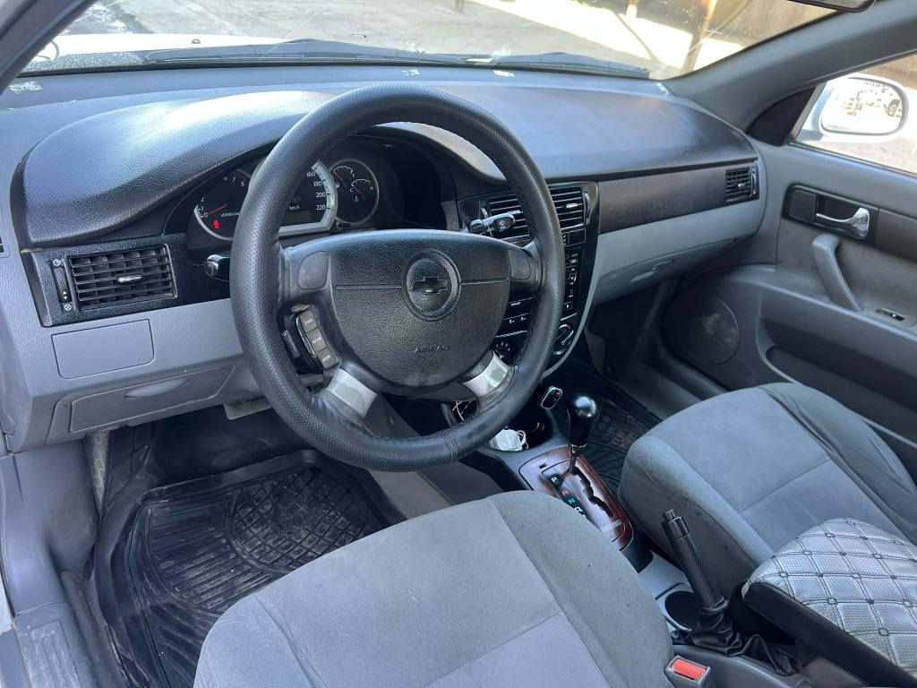 ئؤبترا مؤديل ٢٠١٣ تؤماتيك 
بيش وبشتي بي ليدرانه 
دووبه له سبوغي هه يه 
كيرومكينه به شرته 
وتساب فايبر *********** أربيل, العراق
