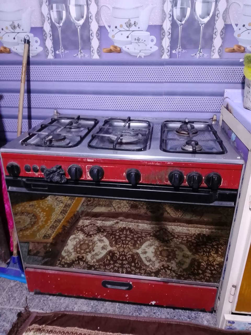 كاونتر للبيع نضيف مترين والسنك مترين طباخ شغال بس الفرن عاطل


**إذا كنت صاحب هذا الإعلان وتريد حذفه لأي سبب، رجاءا أرسل رسالة إلى الدعم الفني**