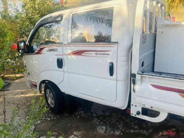 السلام عليكم
كيا بنكو ٢٧٠٠ دبل قمارة موديل ٢٠١٥ السياره جاهزه ومكفولة كير ومحرك واكسل وحداديه بشرط مال جناي  رقم واسط تحويل ثاني يوم مكان السياره بابل الشوملي جسر الدولي رقم الهاتف ***********
