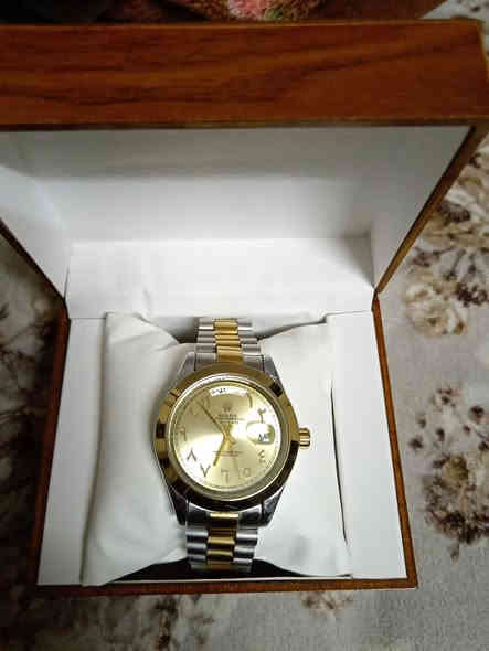 روليكس رجالي/ كوالتي عالي جدا طلاء ثابت مختم 18K عداد شهري ضد الماء سويس مــــــــيد..,.,+.+..***********هاذارقمي لبيع اعلا سعر تم
