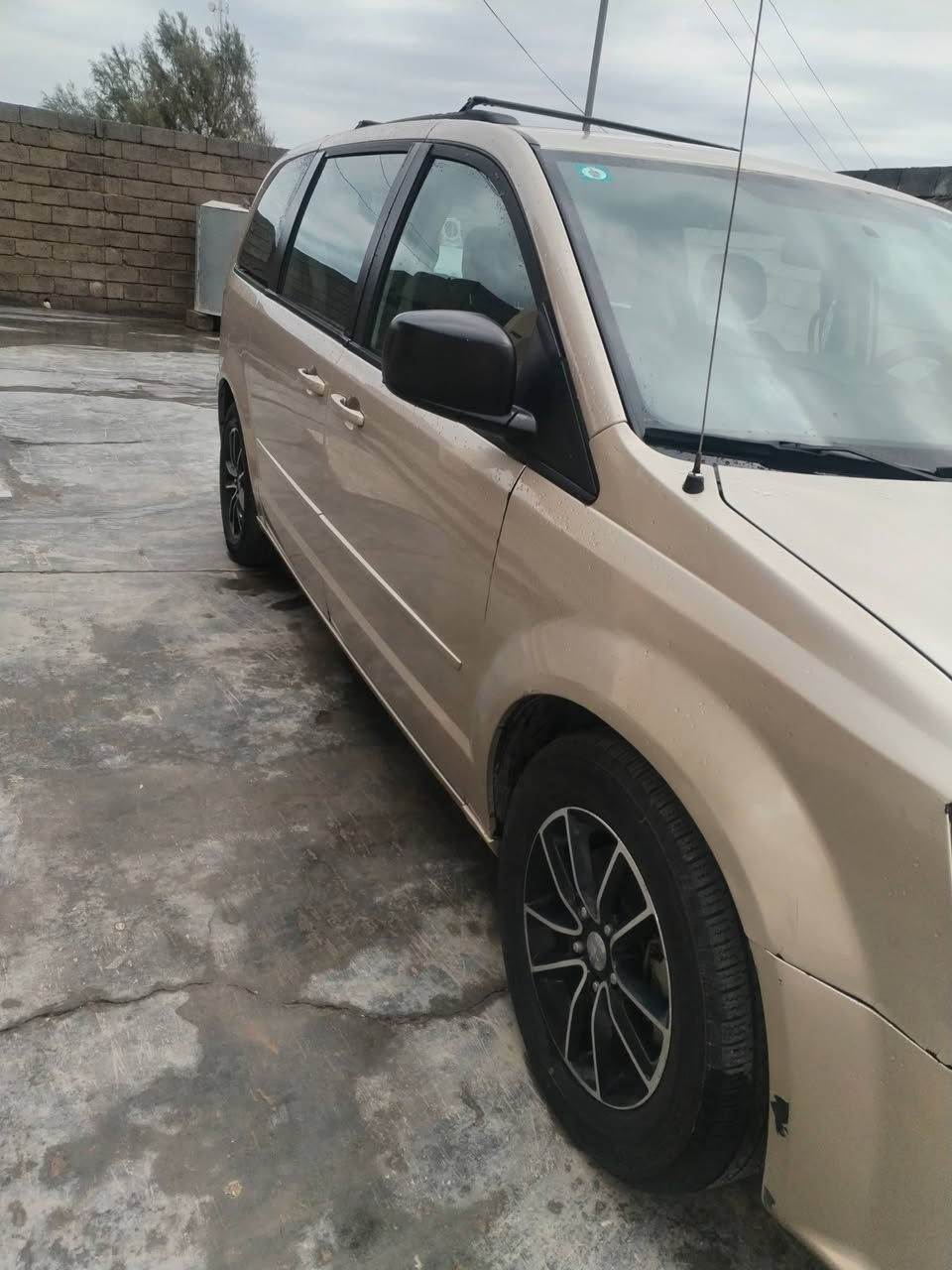 دوج كرفان 2013 مراوس اريد كورلا


**إذا كنت صاحب هذا الإعلان وتريد حذفه لأي سبب، رجاءا أرسل رسالة إلى الدعم الفني**