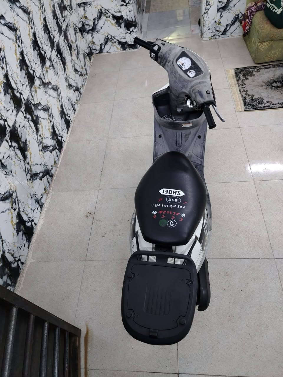 بيدي تسع زروف كفاله عامه وحده بيضه وحده سوده بلاديات سعر الوحده 650 ومجال قليل 
العنوان بصره الجمعيات واتساب فقط ***********
