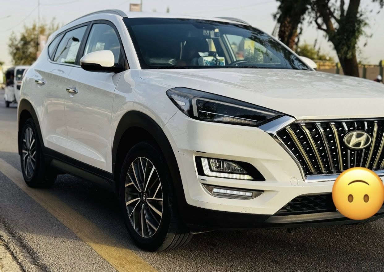 توكسان 2020 خليجي
فول مواصفات عدة الفتحة
رقم بغداد 
تبريد قطعتين 
بصمة 
اشاير بلمري
ماشية 110 k
تحكم ستيرن
٣انضمة قيادة 
كراسي كهرباء 
مابيهة اي حادث غير الحالوب بنيد وقمارة 
مكاني شارع فلسطين 
السعر 175وببهة مجال 
***********
