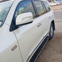 سيارة جكسارة للبيع موديل 2011 مكفولة الاتصال 07838383111