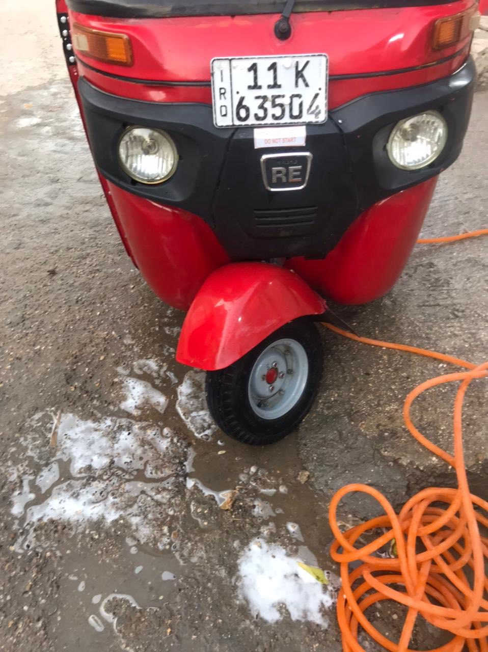 موديل 2018 رقم وسنويه انگليزي سعره 5 مليون ٠٧٧٧ ٥٧٢ ٤٤٧٤ مابيه اي نقص مكاني بغداد العبيدي حي الراسه
