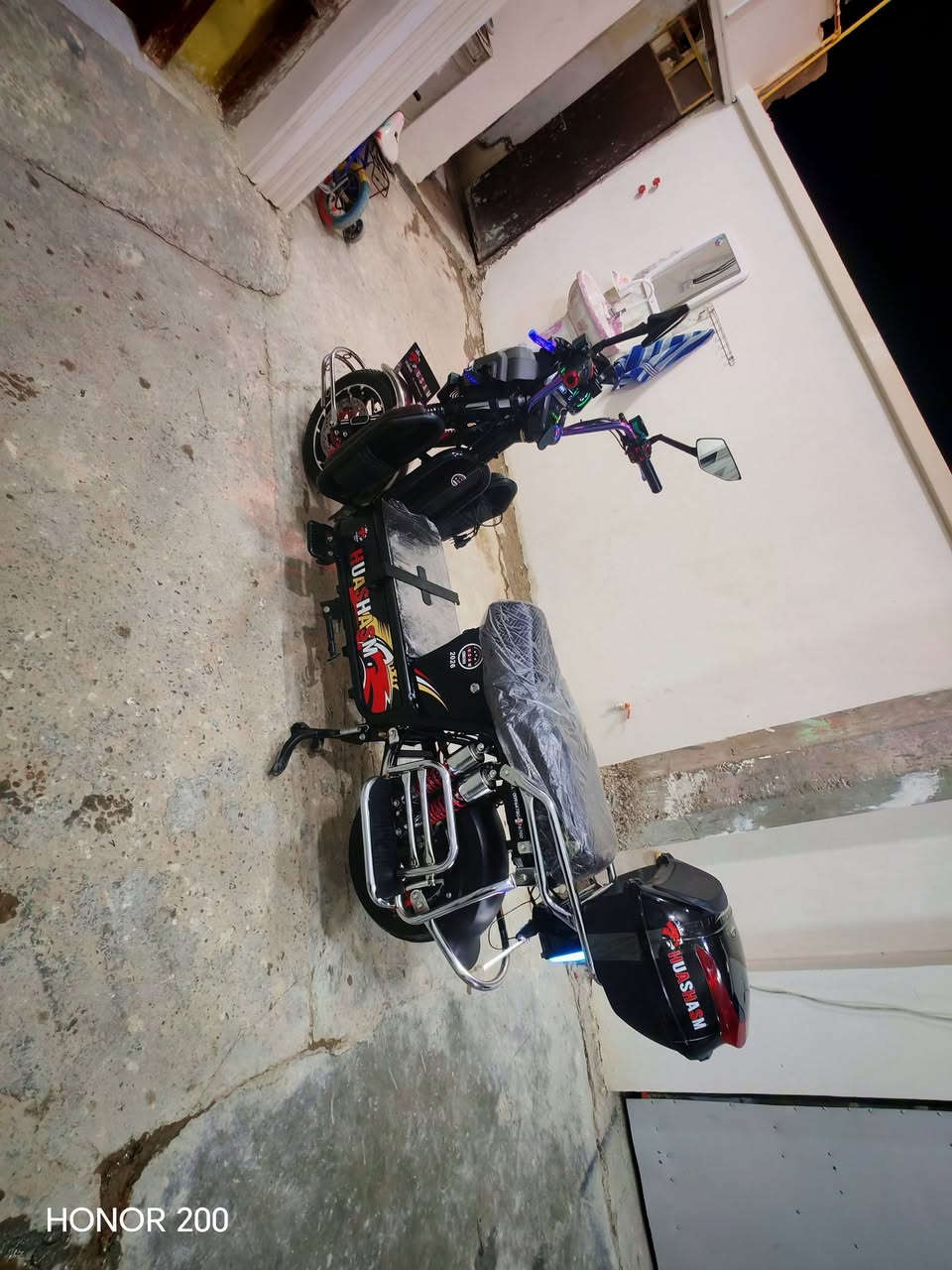 يالله متاح جبلي هيوشه موديل ٢٦ مستخدم شهر فقط مابي نقص ٦ باتري موصفاته معروفه  ميحتاج ذكرهن كامل من كلشي عل فحص ***********
