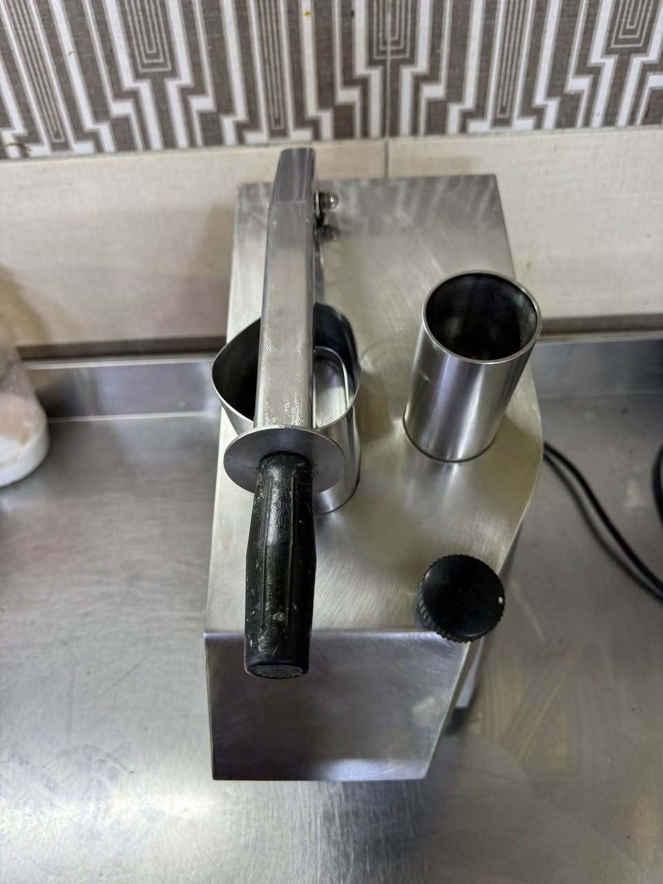 السلام عليكم قطاعه خضار 🥒 للبيع 
درجه أولى باب اول  الثقيل قيم واخذ بل ما يرضي الله نضافه 75%


**إذا كنت صاحب هذا الإعلان وتريد حذفه لأي سبب، رجاءا أرسل رسالة إلى الدعم الفني**