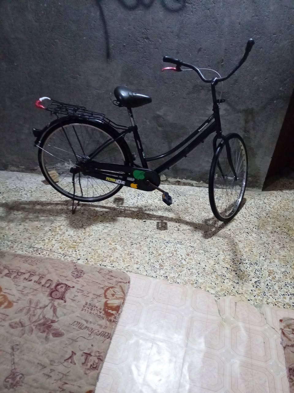 باسكل للبيع سعر 100وبي مجال مديل ١٦ بلادي هوه وغراضه  مكاني سَماوه *********** حجم٢٦ حي ناضم
