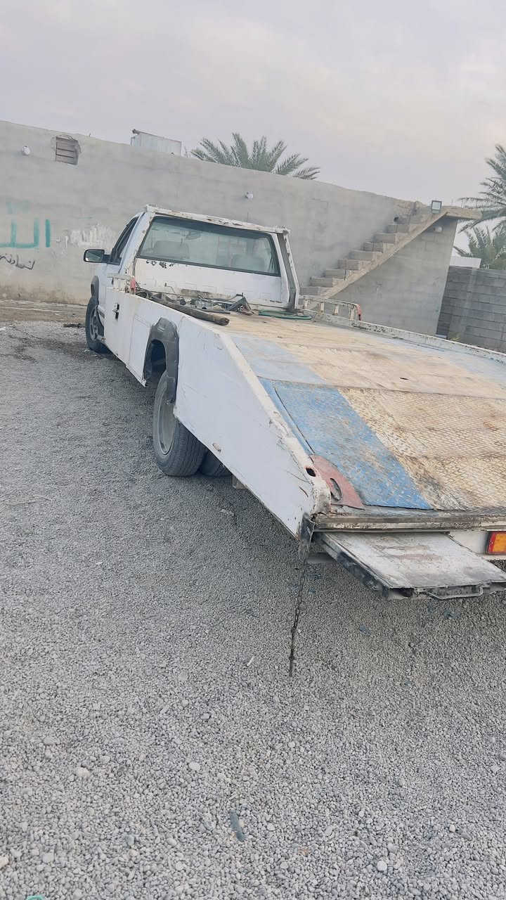 مكلف بالنشر//// السلام عليكم للبيع بهبهان ولوري جاهزات / الاستفسار: ‭0773 377 1550‬
