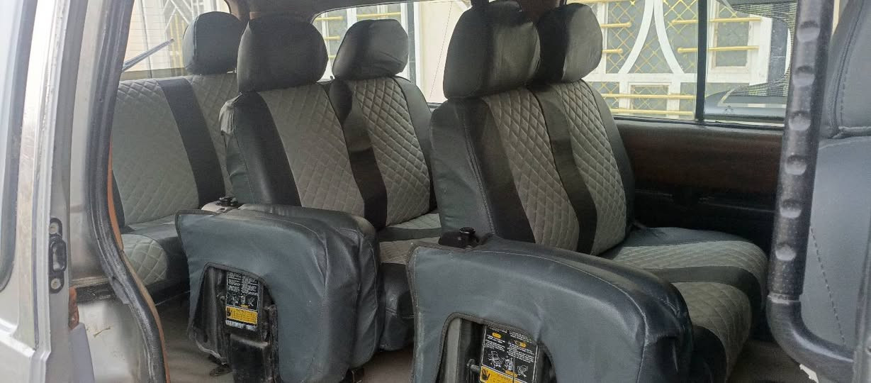 السلام عليكم  الرجاء قرائة المنشور قبل الاتصال  ستاركس 2007 للبيع
رقم ديالى انكليزي هزه جديده سنويه لغاية ٢٠٢٧ وشرط التحويللل المباشر ومصفره هيئه ومرور تاخذ صافي ومصفر 

مكينه مسكر  وكير عاادي المكينه مكفوله بشرط لاتنقص ولاتبخر وترايك وين ميعجبك  

دواخلها نضيفه 

مكان السياره صلاح الدين 

والسعر٨٠ وبيها مجال للطيبين 

هذا رقمي*********** وبخدمة الطيبين
