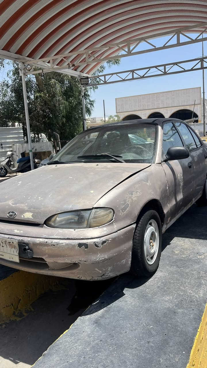 ‏سلام عليكم Hyundai للبيع موديل 94 السعر 22 شقد بها مجال مكاني بابل ***********

