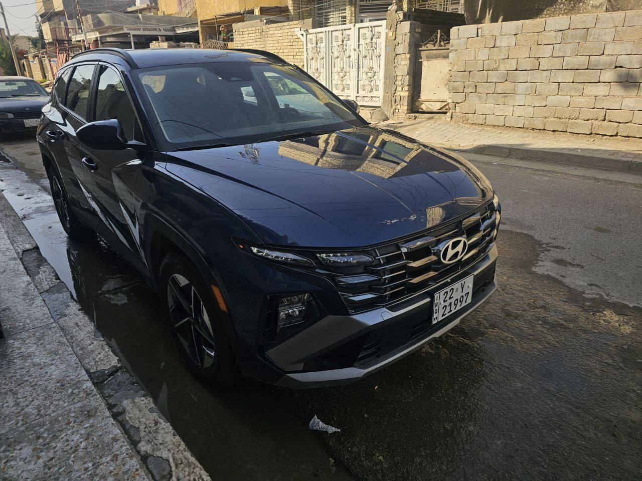 السلام عليكم 
توسان 2025  امريكي لون نيلي  رقم اربيل  ماشيه 5 ألف السيارة ضررها بنيد فقط مبدل  والتبديل فقط بنيد صبغ بدون دواخل
علما السيارة فول عدا الفتحه والجلد بالمواصفات بعدها السيارة على وضع البلاد سبير الشركه منازل 

1️⃣ بصمه

2️⃣فتحه سلايد روف 

3️⃣شاشه كبيره 

4️⃣تشغيل عن بعد

5️⃣كشنات كهرباء 

6️⃣جنطه كهرباء 

7️⃣رادار امامي وخلفي وجانبي 

8️⃣اشاير بل مري 

9️⃣سايد بريك بصمه

🔟لد نهاري ليلي +اشاره ترحيب عند الاقتراب 

1️⃣1️⃣ ويل كب كروم حجم 19 

1️⃣2️⃣ شاشه تدعم الكار بلي

1️⃣3️⃣ بكلايت لد

1️⃣4️⃣ تحكم إستيرن + قياده ذاتيه 

1️⃣5️⃣ ثلاث وضعيات قياده 

1️⃣6️⃣ كشنات تدفئه

السيارة معروضه 235$وبيها مجال بسيط 
للاتصال
*********** بي واتساب
