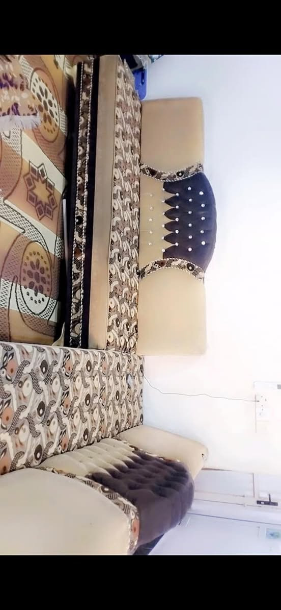 تخم قنفات تسكام بلوك عالي للبيع ١٣ نفر نضيف كلش مابي اي ضرر للشراي يتفضل خاص النجف, العراق


**إذا كنت صاحب هذا الإعلان وتريد حذفه لأي سبب، رجاءا أرسل رسالة إلى الدعم الفني**