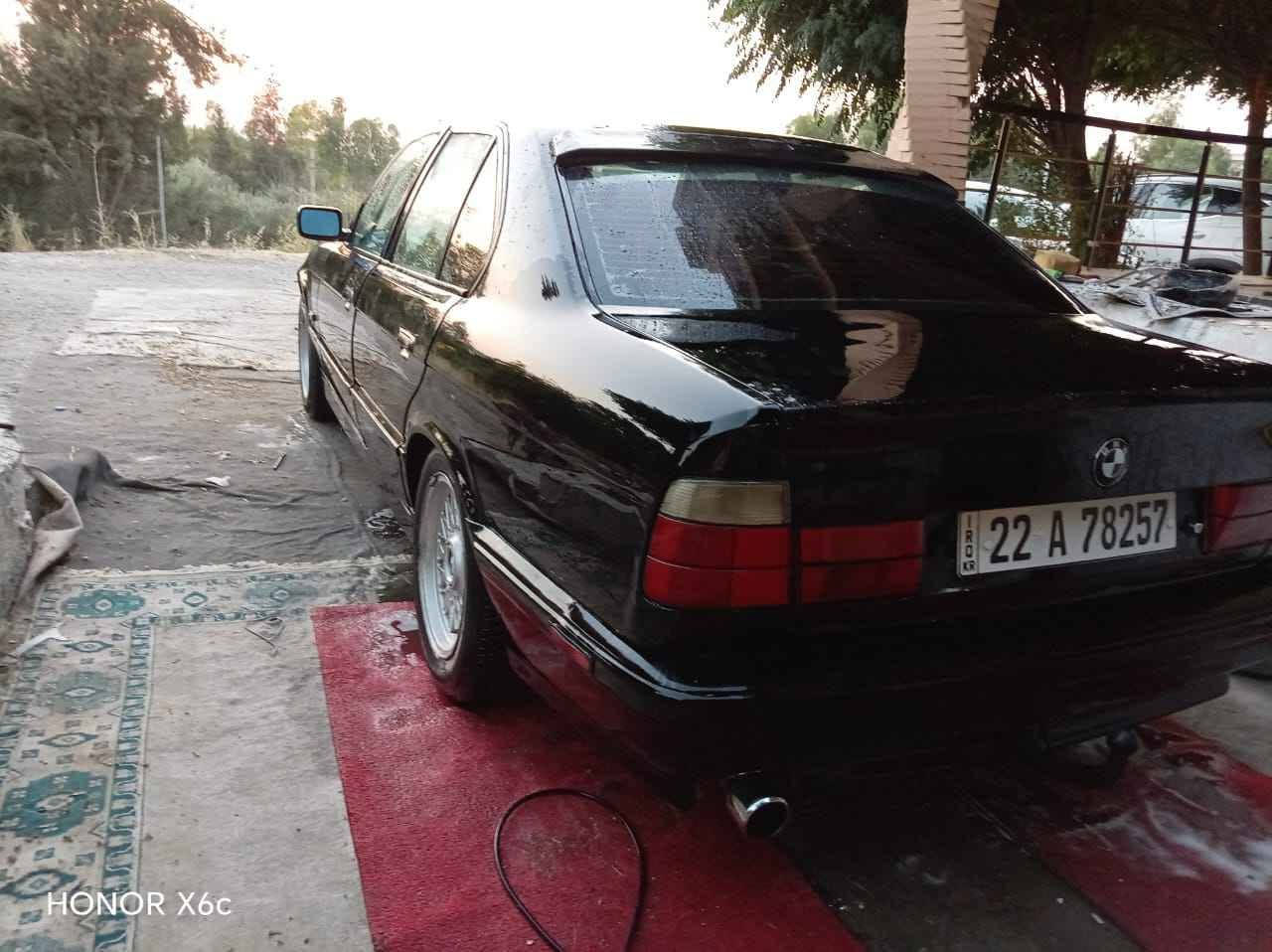 بی ام مۆدیل1990مەکینە525گێر عادی بێ لێدراو جاممکارەبای سلاید رەقەموو سەنەوی هەزەی تا 2031تازەیە تایەو ویلی بیلاد کوشن جلد بیلاد نرخی43$موبایل*********** هولێر سەیارەکە بەناوی خۆمانە أربيل, العراق
