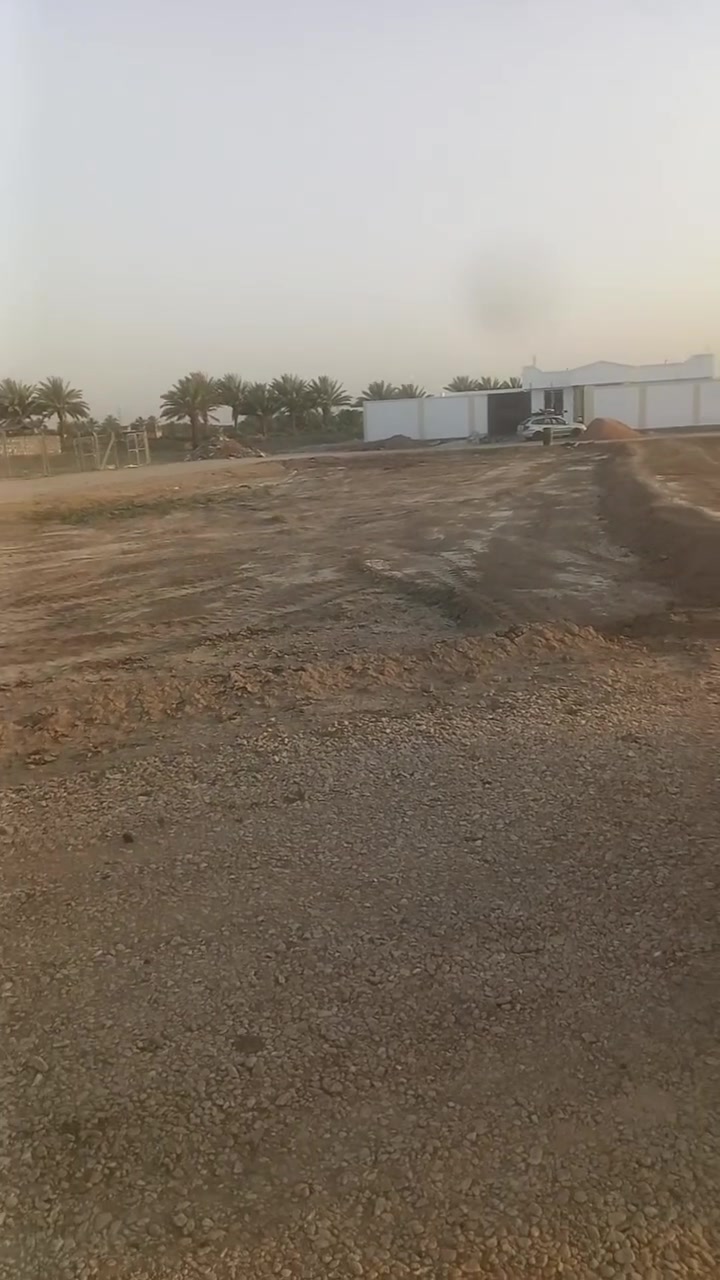 السلام عليكم ألف متر ابوغرق شارع الرسول***********
