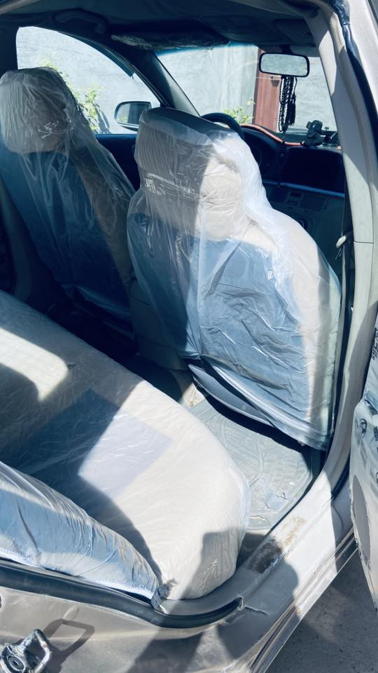 سوناتا ٢٠٠٦ امريكي مكينه ٢٤٠٠ دواخل وتبريد  شرط سياره مصبوغه حزام بيها جفيه البابين الخلفيات اليمنى كير ومكينه وتبريد وصدر شرط 
السعر ٧٢ وبيها مجال بيع مستعجل 
***********
