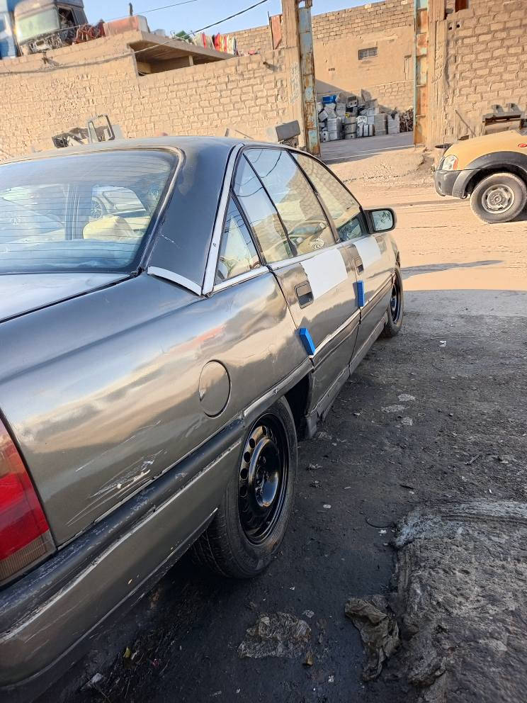 سلاو لە هاوریانی خۆشە ویست ئارم پلستک گیرو مەکنە بەشەرت گەرمو فرجە بەشەرت توندو تۆلی بەشەرت سیارەکە بس ماش اللەی دەویت لە قەوتی خۆی بیزارە بیزن زۆر کەم دەخوات نرخ 16ورەقو مەجالکی برانە شوین هەوڵیر گۆرنوش دەکەم بەشرتی دل گرتن راقم موبیل *********** أربيل, العراق
