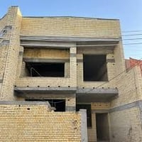 بيت هيكل للبيع في بغداد الجديدة بلنعيرية مساحة ٢٢٠ غرفتين في الطابق ال...