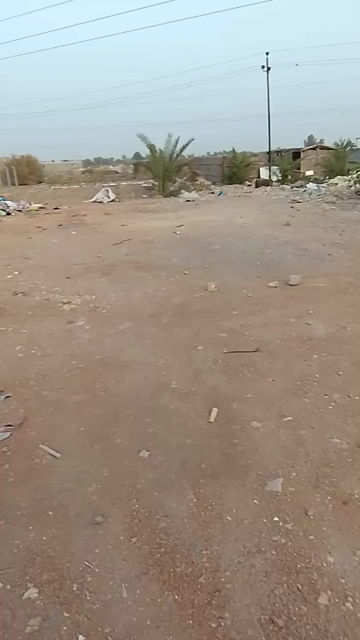 السلام عليكم عرصه 100متر مربع على طريق العباسيه يم علوة السمج ابو ربيع السعر على الخاص ***********
