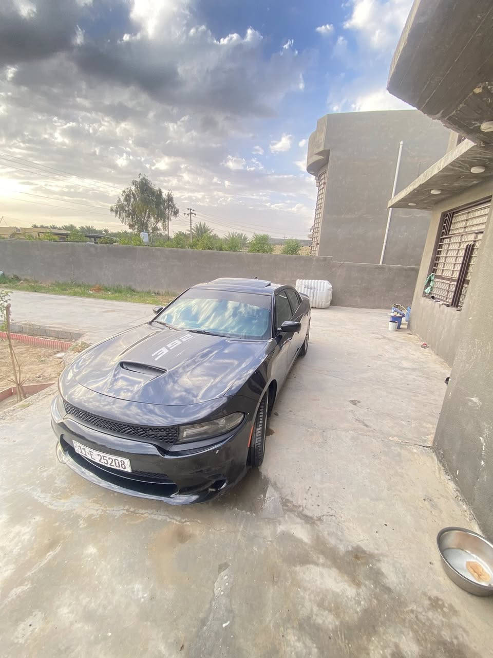 موديل 2021 اسود 
رقم بغداد 
حادث جاملغ وبنيد وشويه بالشاصي 
SXTبلاس  
فتحه سقف
رادار جانبي 
كشنات تبريد +تدفئه+جلد +خزن ميموري 
ستيرن كهرباء +تدفئه 
شفتات ستيرن 
دمام صندوق 
فور ويل ملغي
ماشيه 48
محدثه Gt
السعر 195 
***********
