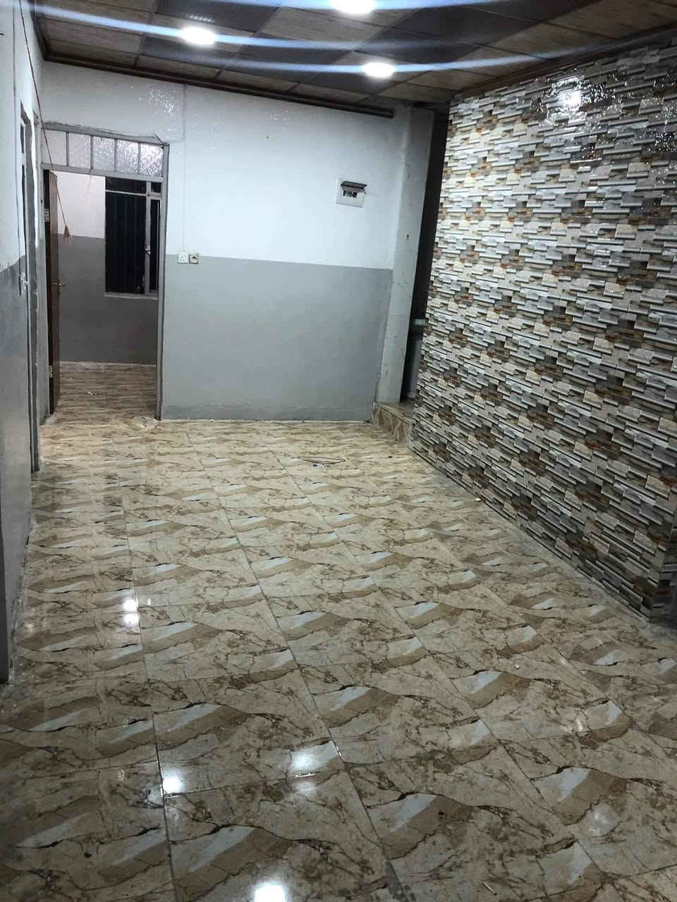 شقة للأيجار في حي التحرير تحتوي على ثلاث غرف وصالة ومطبخ وصحيات
للاستفسار ***********
