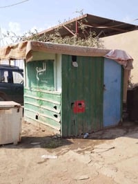 كشك حديد تسكام طول 2 متر عرض 2 متر ارتفاع 2 متر جاهز ونظيف وبي تسكاه د...