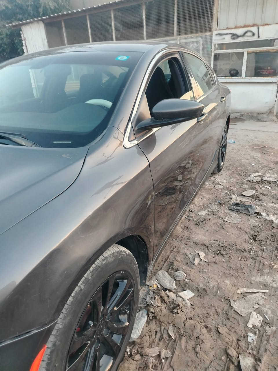 سلام عليكم من رخيصة الادمن سي 200 موديل 2016 نص فول بس بنيد سياره حلوه وجاهزة رقم بغداد مكان السيارة بابل السعر 90 بيه مجال شي بصيط ***********
