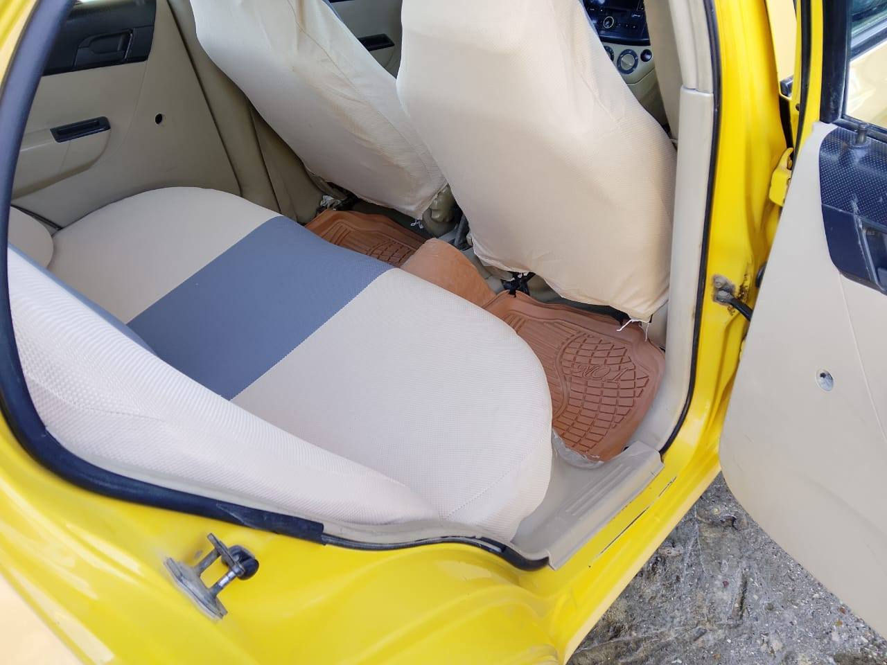 افيو 2009 كفاله عامه من كلشي لا صبغ ولا فتح ولا تبديل وماعايزه اي شي للاتصال ***********
