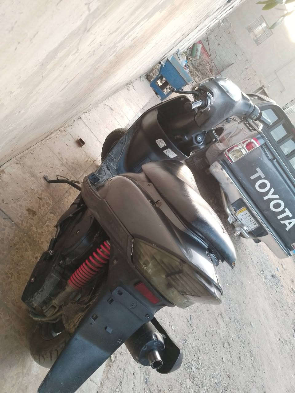 سلام عليكم  ماكس عدله ياباني محرك مفتوح  49 سلف شرط  دراجه ناعمة  بصمه هندر كهربائيات كلها شغاله  هورن اشاير لايت عالي ناصي عداد لونين شرط شلعه معدل صالنصه fmسلف رياضي كلجات بلادي مال تفصيخ نقص فقط سبايدر سعر 550وبيها مجال للطيبين للستفسار ***********
