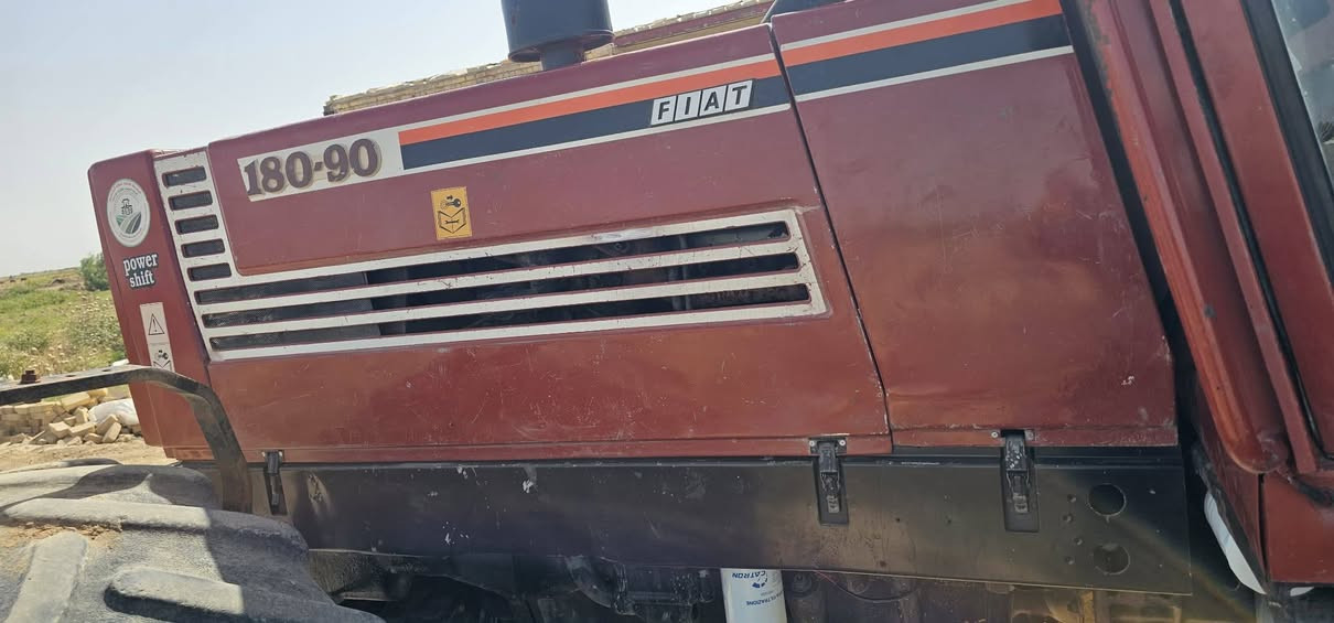 للبيع فيات 180 موديل ٩١ ويل برماغ بك بالصفحة نص اوتماتيك اكسن بارز تكمه عريضه مكينه خير من الله فول مواصفات لا تنقيص و لا تبخير مكينة جاهزة للشغل السعر٧٠
   وبيها مجال للشراري
ابيعها بوحدها رقم واسط بأسمي
الشراي يتصل 👈👈***********
