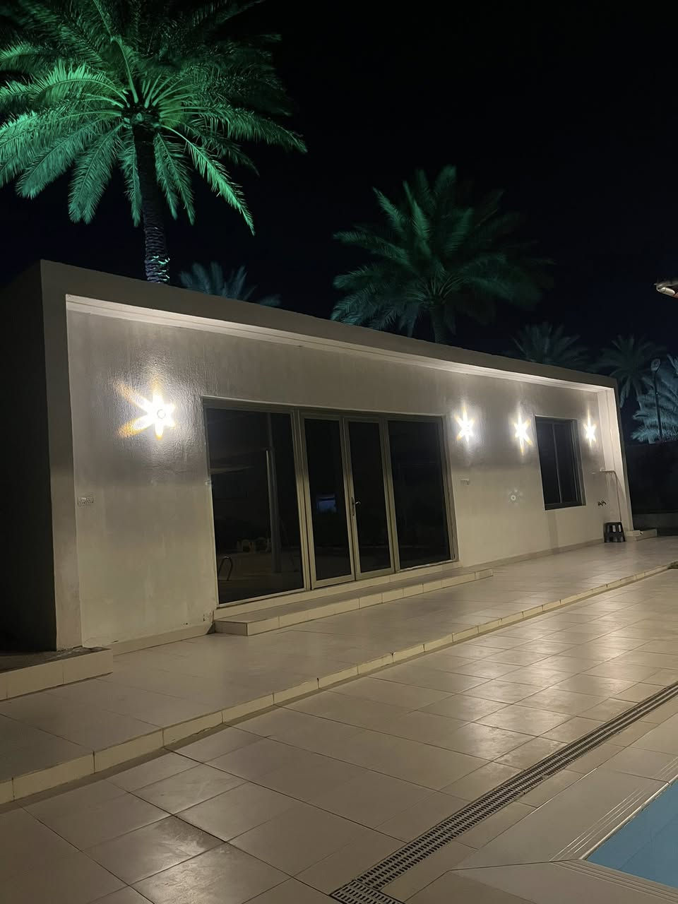 �✨ سفاري ✨🌿

مزرعة سفاري متوفرة للإيجار خلال أيام العيد 🎉
أجواء راقية وراحة واستجمام للعائلة والأصدقاء 🏡💚

✔️ مساحات خضراء واسعة
✔️ جلسات مريحة 
✔️ أجواء هادئة ومناسبة للعيد
✔️ متوفرة للحجز اليومي

للحجز والاستفسار مراسلتنا على الأرقام التالية  📩
العيد أحلى 

‭٠٧٧٨ ١٨٦ ٢٧٩٨‬

‭٠٧٨٠ ٣٤١ ٢٧٢٧‬
