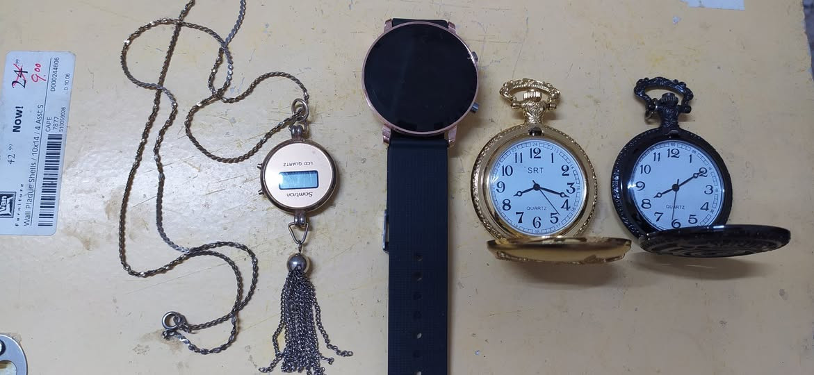 هذول الشاليه مال باله سعرهم من الاخير 25  اللي يفيدوا يتواصل وياي مكاني موصل


**إذا كنت صاحب هذا الإعلان وتريد حذفه لأي سبب، رجاءا أرسل رسالة إلى الدعم الفني**