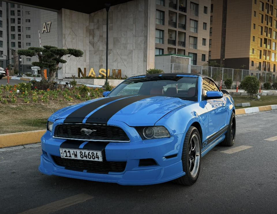 للبيع او مراوس بسيارة اربع بوب 

فورد موستنك 2013 وارد امريكي صور الحادث مرفقه لون بلادي صبغ 4 قطع بدون دواخل 
محرك 6 سلندر 3700 
كير اوتو تبترونك 
دواخل فورجد تغطيس
كشنات جلد
شاشة اندرويد
لحية RTR
خطة cs 
وياله ويلد 18 
سبايدر RTR

محرك كير اكسل تبريد كهرباىيات مضبوطة ادامه كامله جديدة سلف جديد باتري جديد
رقم بغداد باسمي
 السعر (97) ورقة بيها مجال بسيط *********** 
مكان السيارة بغداد السيدية
