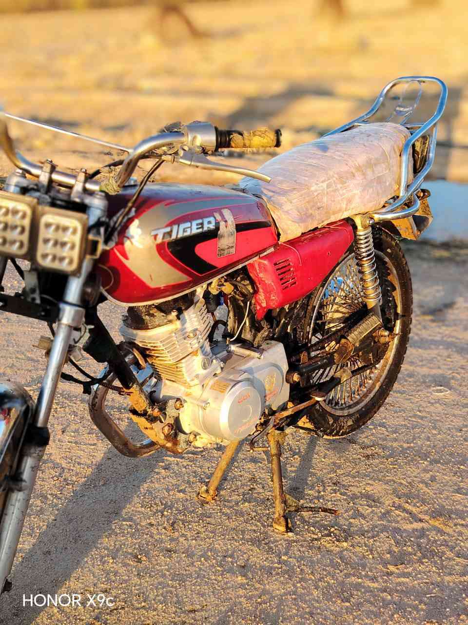 اسلام عليكم تايگر كلك، مديل2019 ما مفتوحه
مكان الحيدريه  دراجه جديده شوفت عينك سعر 375 وبيه مجال لطيبين 🫡🇮🇷


**إذا كنت صاحب هذا الإعلان وتريد حذفه لأي سبب، رجاءا أرسل رسالة إلى الدعم الفني**