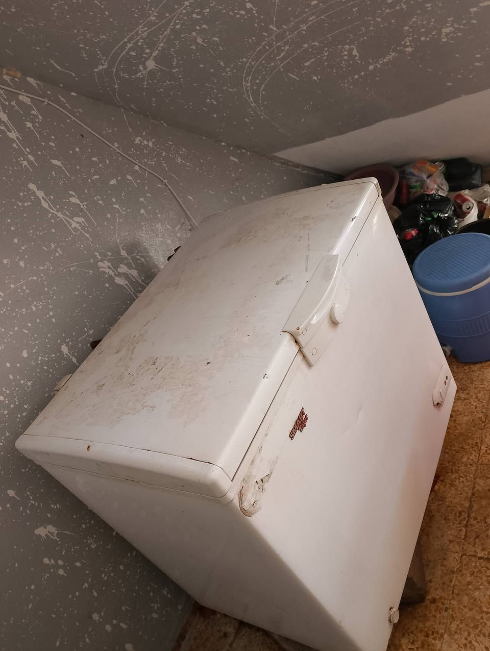 سلام عليكم شلونكم شباب عندي مطعم كامل بي غراض كمله مطعم بل ميثاق مكولات السيد قرب اسياه مول
شوايه مال دجاج شوايه مال شاورما 3عيون شوايه مال بركر وفنكر وحمص دفايه مال تمن ومرك 4 جدورها 
طباخ 5اعيون جامخانه مال فلافل عارضه مال ببسي 
براد كشر +ارفوف 10قطع 
ليحب يشتري غراض موجوده ولي يحب يشتري مطعم كمال هم عادي رقم تلفون 
***********📞
***********واتساب 📞
