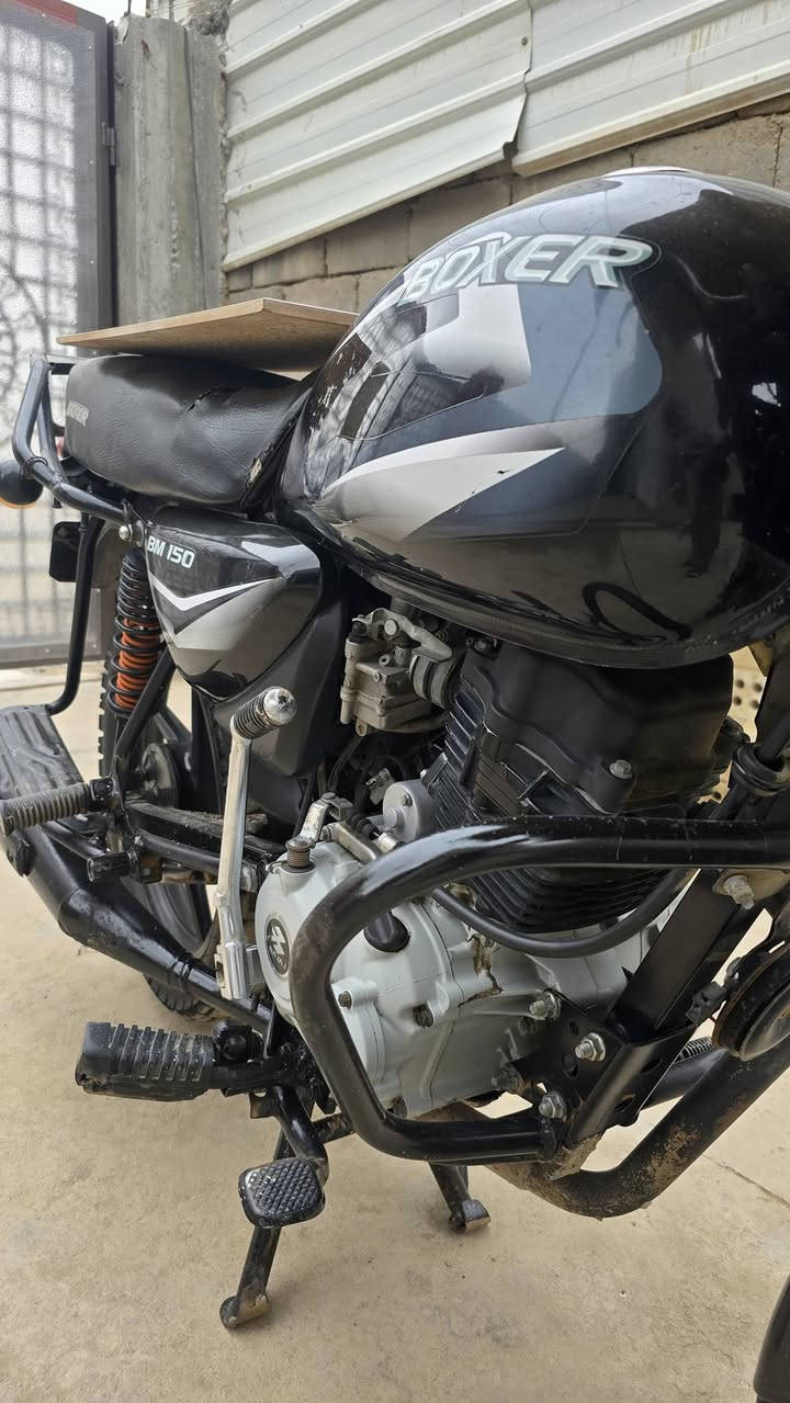 للبيع بوكسر  2021 رقم وسنويه تحويل ثاني اليوم الدراجه بلاد مال جناي السعر  رقمي ***********
