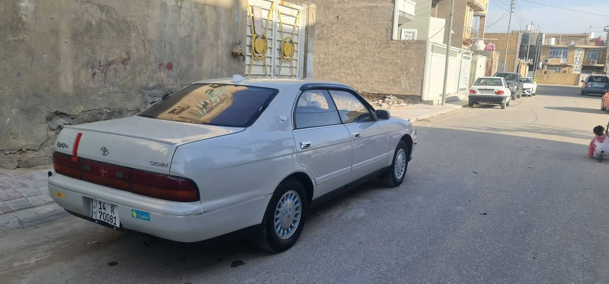 السلام عليكم
بطه رقم بصره مكانها بكربلاء
كلشي بيها جديد
سنويتها وهزتها جديده رقمها دولي
مكفوله كص ونقل واصوليات
كلشي شغال كهربائياتها كلها
محركها ستوني شاده
دواخلها فول
السياره احلى من الصور بهوايه
سعرها 58
***********
