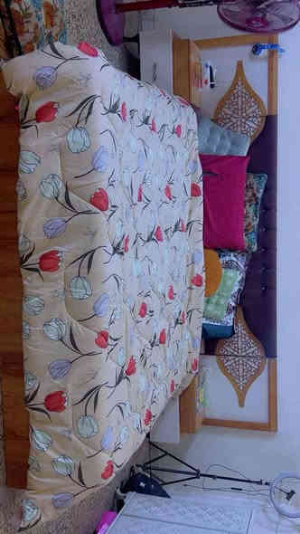 الموقع: بغداد – الدورة / ميكانيك سلايــت

للبيع غرفة نوم راقية 6 قطع بحالة شبه جديدة، استعمال قليل جداً، نظيفة ومتعوب عليها، جاهزة 

 تصميم حديث ولوناته تهدي النفس، مناسب لكل الديكورات

المواصفات:

الخشب قوي وثقيل

النقشات ديزاين حديث

كل القطع نظيفة وما بيها أي ضرر

استعمال خفيف مثل الجديد

السعر مناسب 

✔️ شراي فقط يدخل الخاص

✔️ للاستفسار*********** 

ملاحظة:

إذا عدك أثاث غرف — بيع / شراء — راسل خاص، مندوب مبيعات وشراي داخل بغداد فقط.
