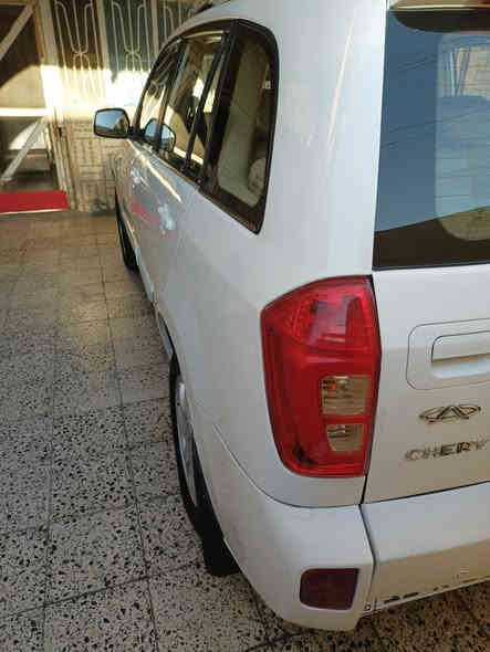 السلام عليكم من رخصة الادمن شيري تيكو 2012 رقم بغداد دولي باسمي هزة جديده كير محرك صدر تايرات تبريد تدفئة تدفئة كشنات شاشه كامرا حساسات خلفيه لايت زنون بك الايت ايل ايدي فتحه سقف تحكمات ستيرن كشنات مدوشمه داخلها نظيف  بدون حادث بدون تبديل كلشي بيها شغال سابقا ماخذها من معرض باركود وحولت رقمها جديد  مكان بغداد سعر 59 بيها مجال جدا بسيط تلفون ***********
