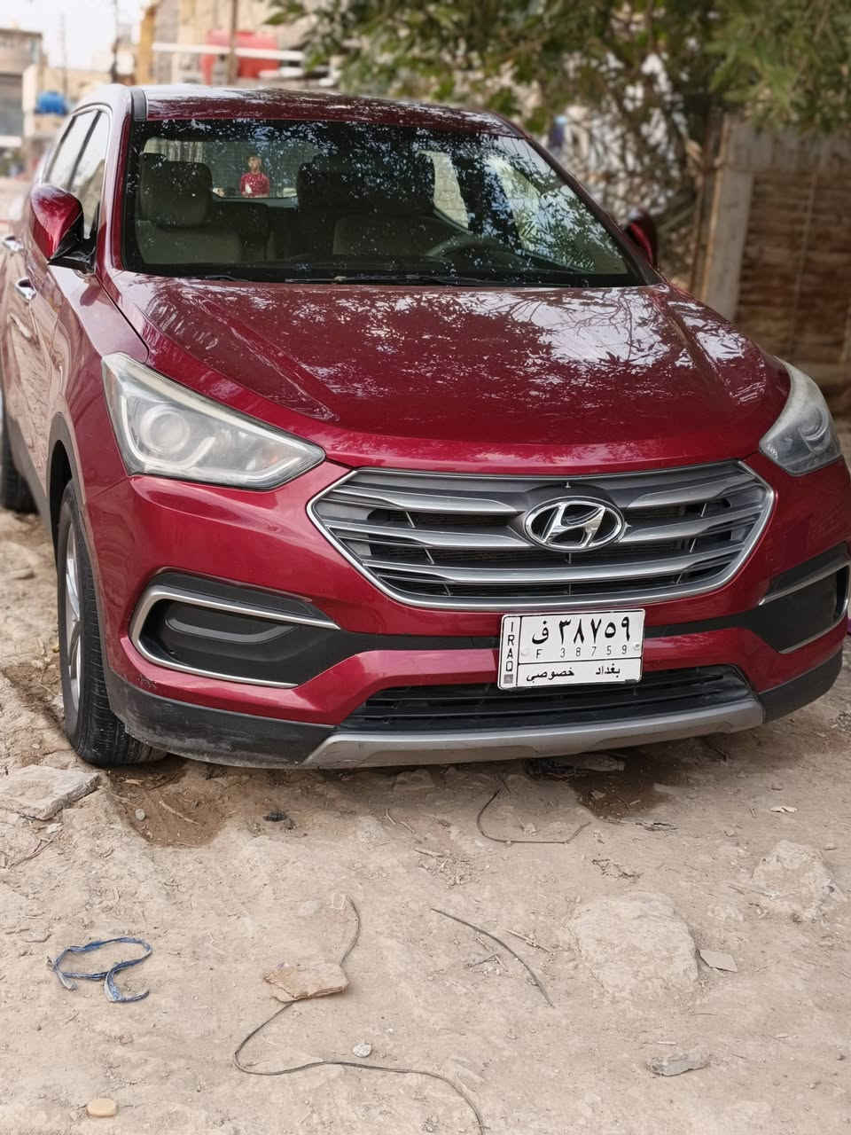 سلام وعليكم سنتافي مديل 2018 وارد امريكي 2400 GDi
4سلندر دفع رباعي نضام تزحلق موصفات نص فول 5راكب باتري جديد سياره بسمي
تحكمات ستيرين تبريد قطعتين داخل صاج تفاصيل تصال على رقم ***********العنوان بغداد سعر 155 و بيه مجال 
صور الحادث داخل المنشور.
