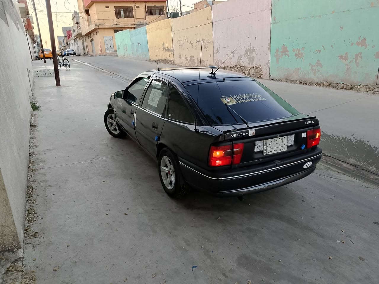 السلام عليكم فكترا موديل 92مكينه 16ستيرن بور كهربايات شغاله كيج بانزين شغال ضبغ حزام جماليه كيج بانزين شغال طخم الكدام ورا نضيف اربع تكوات فتحه بسقف كاربون بانزين بيها شرط التحويل السعر 38 📞 ***********
