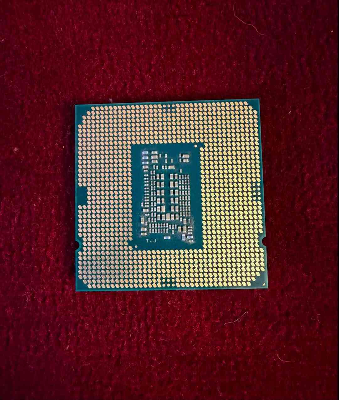 Corei510400f
هو والمبرد بسعر 80
وافق ادمن ❤️


**إذا كنت صاحب هذا الإعلان وتريد حذفه لأي سبب، رجاءا أرسل رسالة إلى الدعم الفني**