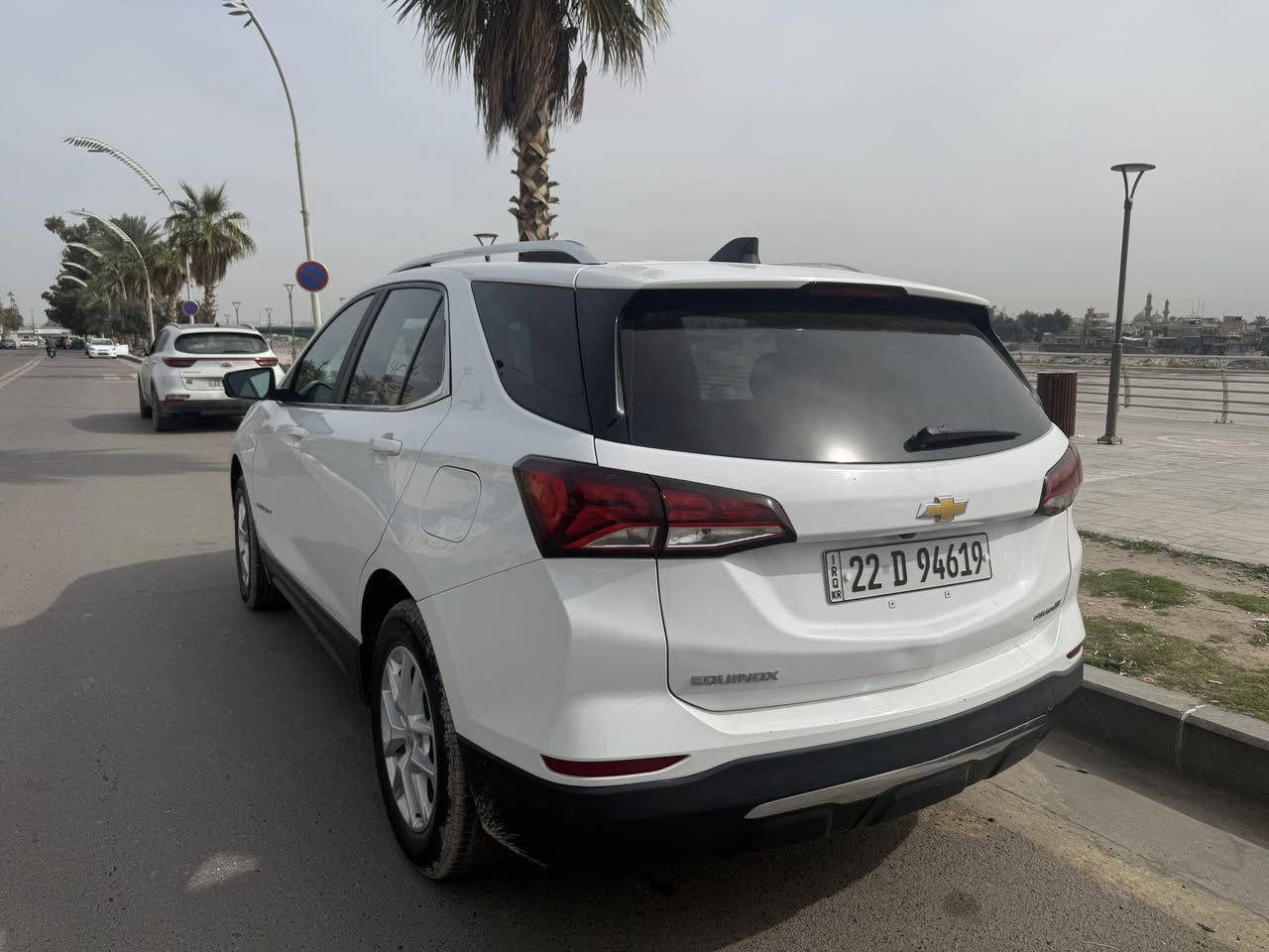 السلام عليكم
شوفرليت ايكوينكس 2023 LTرقم اربيل  بأسمي تحويل ثاني يوم هزه جديده فحص جديد  وصور الحادث مرفقة بدون ايرباك جاملغ خلفي خفيف 
المواصفات : 
بصمة / شاشة كبيرة / رادار امامي / هندبريك دكمة / LED امامي / تحكم ستيرن / كروس سرعة / بلوتوث / اواكس / قطعتين تبريد //مكينه 1500T/فور ويل/ماشيه49mi/رادار جانبي امامي/تحديد مسار/حساس 
امامي مانع نزلاق
كرسي كهرباء
سياره جديده ومكفوله حته من الشخط

عنوان  الكاظميه 
السعر 175

للتواصل والاستفسار : ***********
