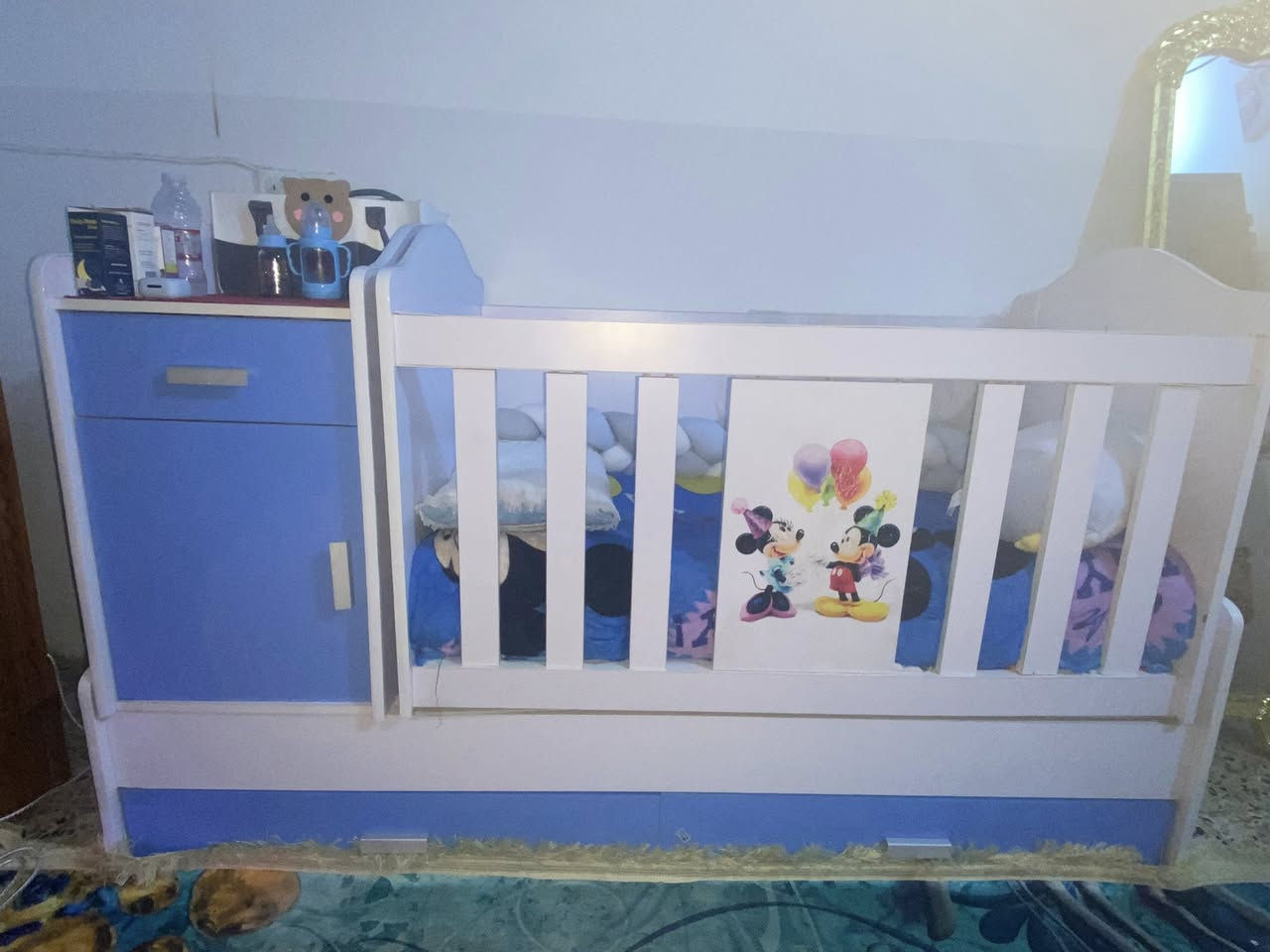 كاروك طفل جديد مستعمل فقط ٥ اشهر جديد وتكدرين تنومين طفلج من عمر يوم لحد عمر6 سنوات للاستفسار ع الرقم التالي ‭٠ ٧٨٠ ٣٨٨ ٦٤٢٢‬
