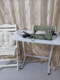 مكينة خياطة • ماكنة خياطة • مكينة خياطة مع ميز • خياطة • مكينة