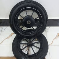 ويلات تواير جدد بس  الوره بي عواج شويه  رقمي 07722732389