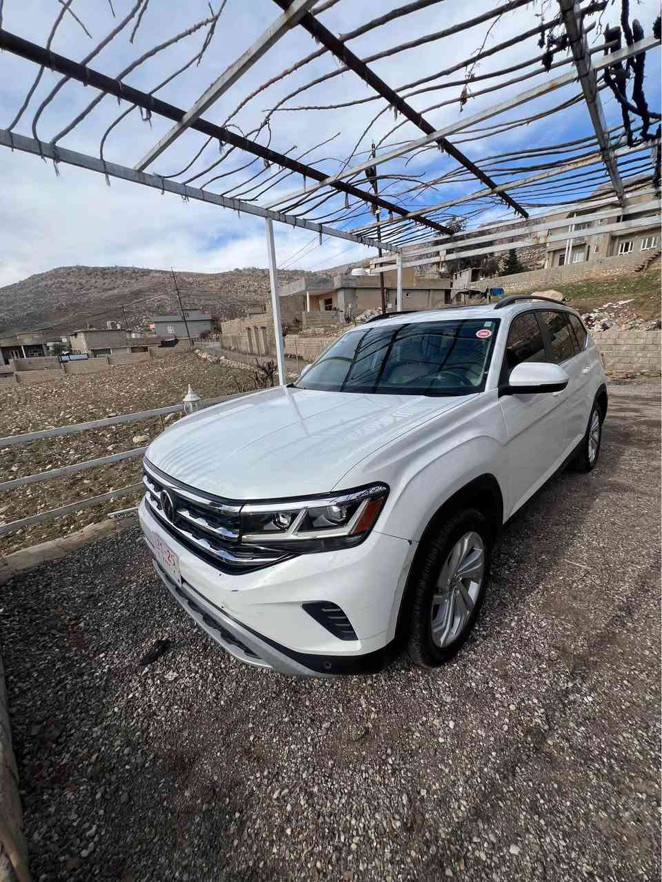 فولكس وكن اطلس ٢٠٢٣
صبخ حيزام امامى و خلفى كبس حتا دعاميات شريكه
ايرباك فقط دكمه طك 
مكينه و كير شرط مكينه ٦ سلندر
سعر ١٨٠$ بيها مجال
رقم تلفون و ويتساب
*********** دهوك, العراق
