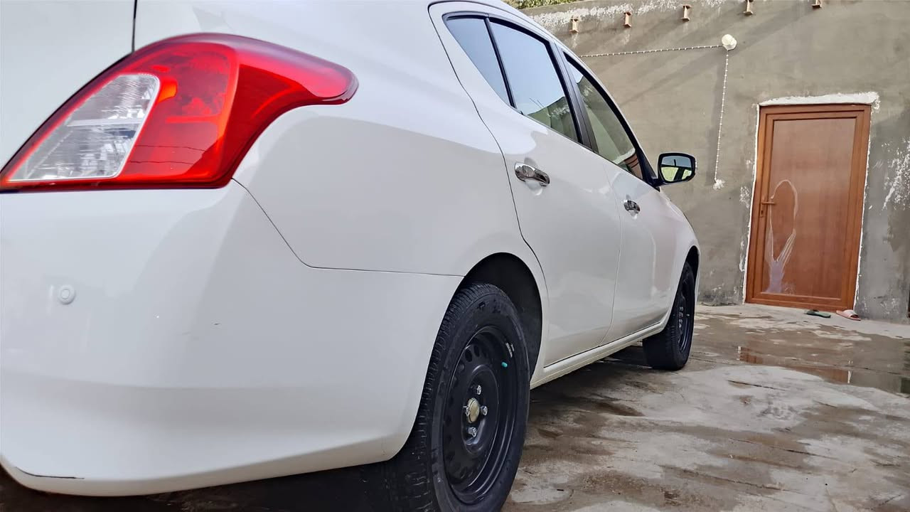 السلام عليكم
سني للبيع مديل 2025 كفاله عامه سياره جديده بمعنى الكلمه رقم اربيل انگليزي تريد تحويل تريد وكاله سياره جاهزه السعر 125 وبيه مجال مكاني نجف للاستفسار اكثر اتصال ع الرقم ما متواجد ع الفيس ***********
